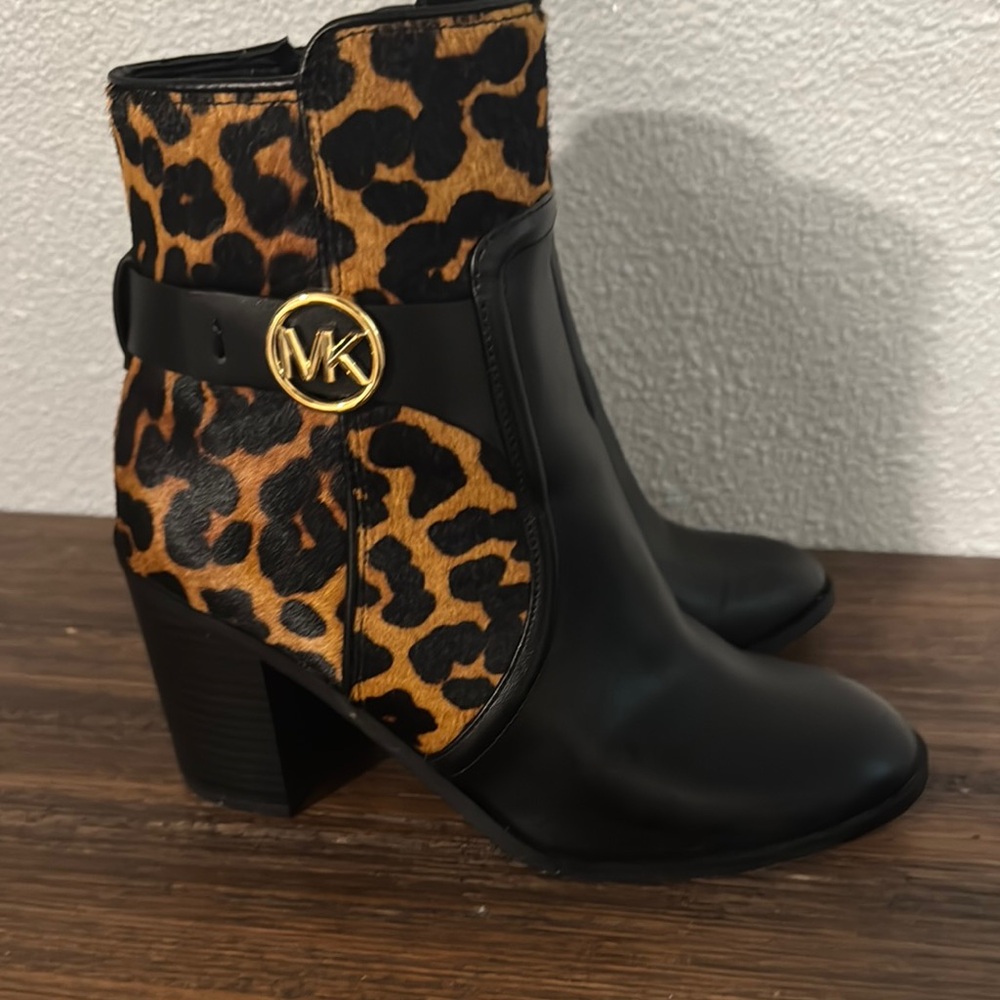 Michael Kors Black and Leopard Print Women's Boots